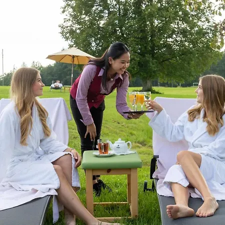 Wellnesshotel Sonnenhof & Sonnhalde Hotel 3*