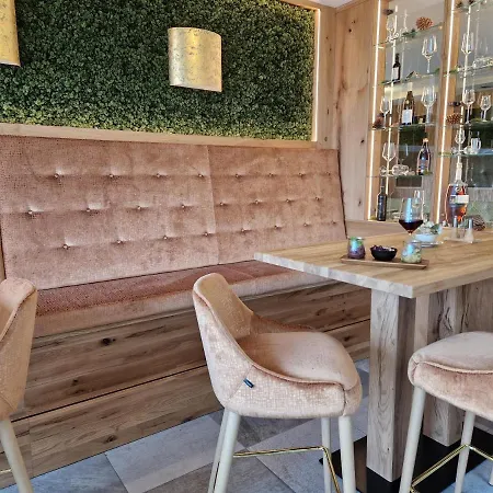 Wellnesshotel Sonnenhof & Sonnhalde 3* Ühlingen-Birkendorf