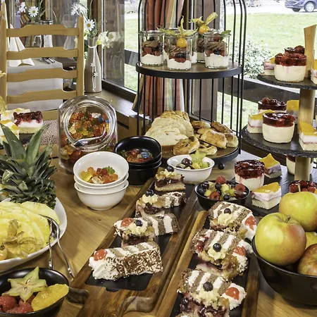 Wellnesshotel Sonnenhof&sonnhalde Hotel 3*
